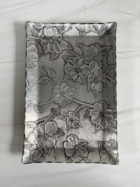 Vintage Dogwood Embossed Heavy Aluminum Trinket Tray from American Forging